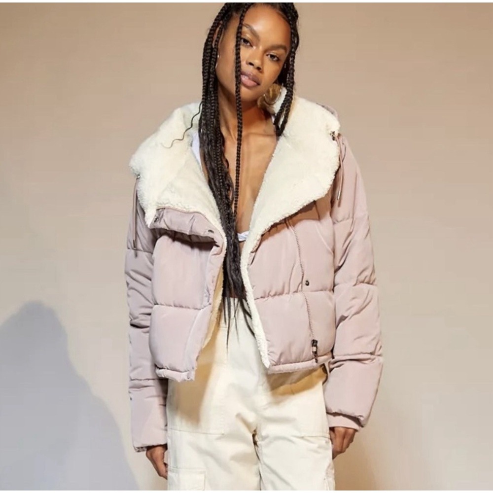 BDG Marlowe Sherpa Lined Puffer Jacket Pink Blush Large Faux Shearling Collar
